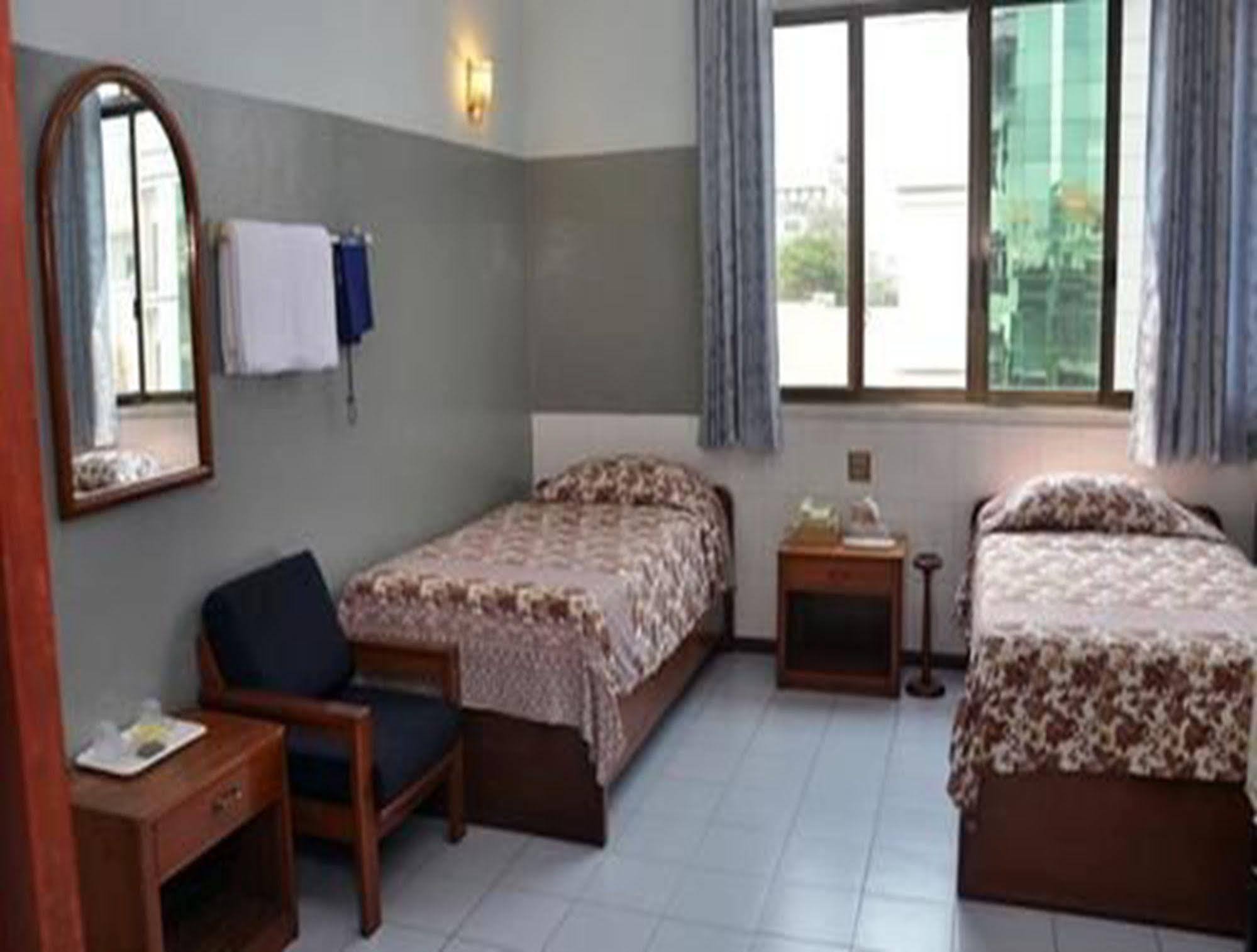 Fortune Hotel Mandalay Extérieur photo