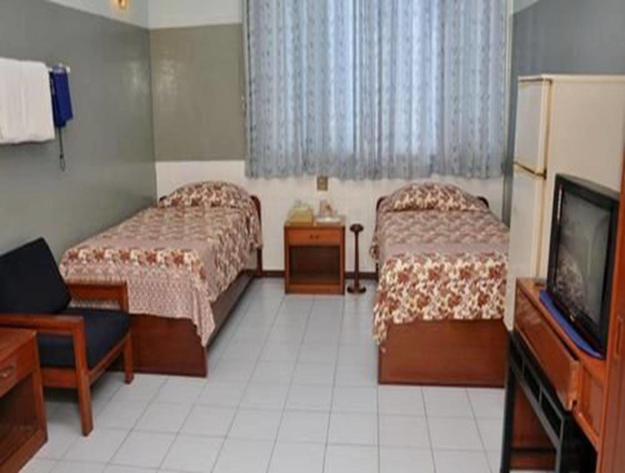 Fortune Hotel Mandalay Extérieur photo